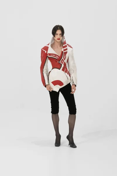 Look 15